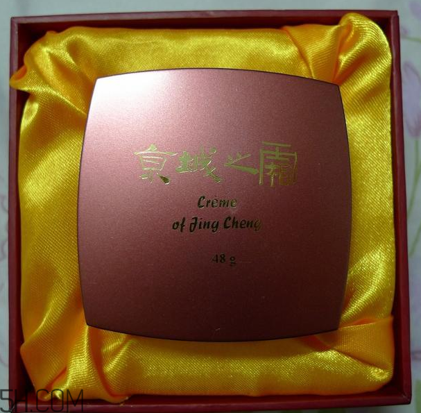 京城之霜大紅瓶使用心得 京城之霜大紅瓶產(chǎn)品評測 京城之霜大紅瓶使用心得 京城之霜大紅瓶產(chǎn)品評測