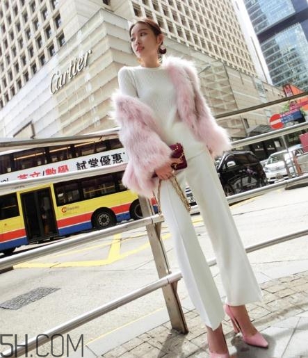 粉色皮草怎么搭配好看？粉色皮草搭配圖片