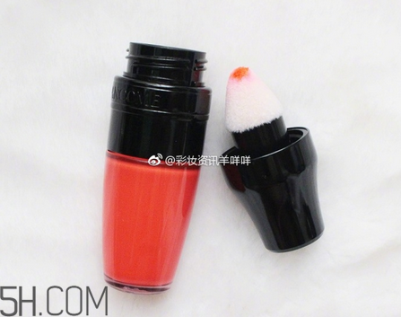 蘭蔻搖搖樂啞光唇釉186是什么顏色？蘭蔻氣墊光霧唇露試色