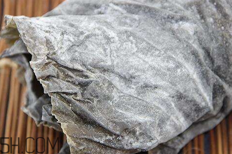 干海帶上面白的是什么 其實是一種珍貴的成分 干海帶上面白的是什么 其實是一種珍貴的成分