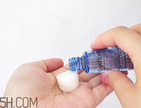 自然堂雪域和凝時(shí)哪個(gè)好？滿足不同的肌膚人群