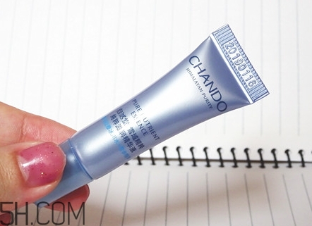 自然堂雪域和凝時(shí)哪個(gè)好？滿足不同的肌膚人群