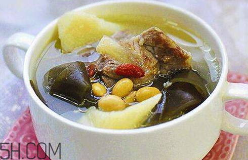 海帶湯為什么有粘液 海帶中特殊的成分所致 海帶湯為什么有粘液 海帶中特殊的成分所致