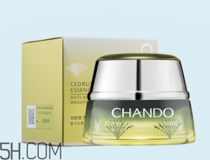 自然堂雪松精油御齡系列有哪些？來看看價格表