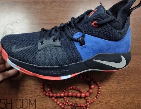 nike pg 2 okc保羅二代戰(zhàn)靴實(shí)物什么樣？