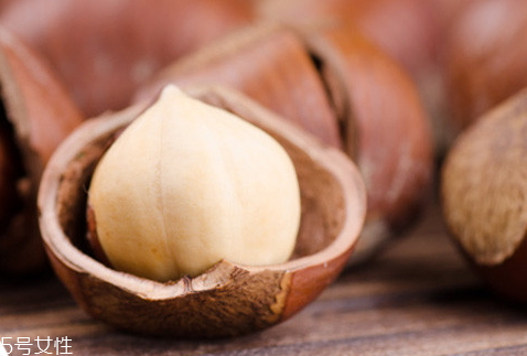 榛子有苦味嗎 有苦味榛子不能吃 榛子有苦味嗎 有苦味榛子不能吃