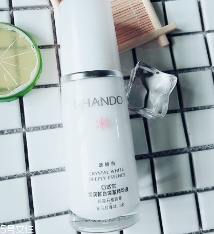 自然堂水潤保濕系列適合年齡段 自然堂水潤保濕系列適合年齡段