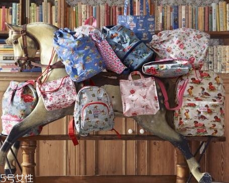 cath kidston包包價(jià)格 情迷英倫小碎花 cath kidston包包價(jià)格 情迷英倫小碎花
