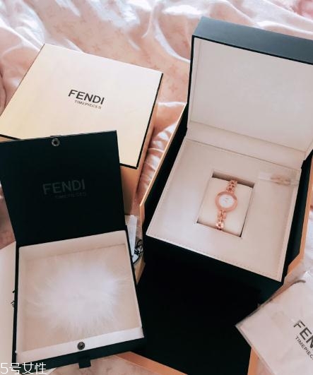 芬迪手表怎么樣？屬于你的腕間百變風(fēng)采