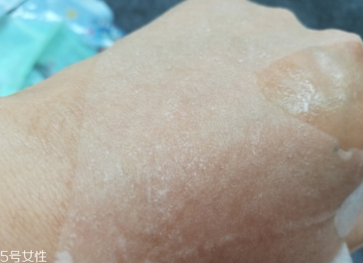 自然堂冰川水水光面膜怎么用？回歸肌膚的真實(shí)美麗