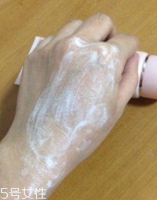 自然堂洗面奶哪款好用？根據(jù)需求膚質(zhì)購(gòu)買(mǎi)