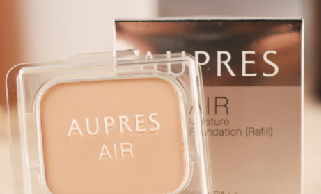 粉餅可以直接涂臉上嗎？粉餅直接當(dāng)?shù)讑y需要滿足幾個(gè)條件