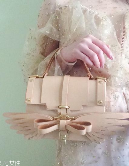 niels peeraer包包貴嗎？夢幻神秘的驚艷之作