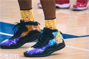 ovo與air jordan 10聯(lián)名龍珠定制配色會(huì)發(fā)售嗎_上腳效果 ovo與air jordan 10聯(lián)名龍珠定制配色會(huì)發(fā)售嗎_上腳效果