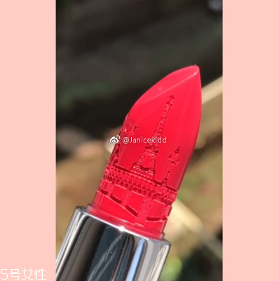 迪奧70周年限定口紅試色 迪奧粉一定要收 迪奧70周年限定口紅試色 迪奧粉一定要收