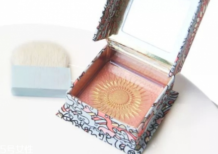 腮紅怎么用好？正確使用腮紅的方法