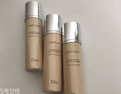 迪奧噴霧粉底液色號及試色 迪奧噴霧粉底液用法 迪奧噴霧粉底液色號及試色 迪奧噴霧粉底液用法