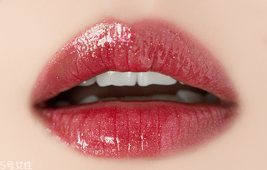 kiko 3d唇釉哪個色好看？試色大全