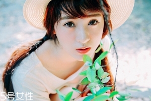 人胎盤片是激素藥嗎？人胎盤片含少量雌激素