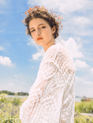 人胎盤片是激素藥嗎？人胎盤片含少量雌激素