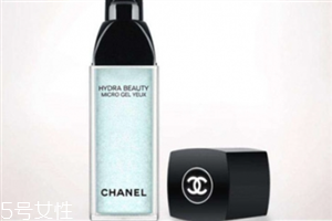 香奈兒山茶花眼霜好用嗎？香奈兒眼霜使用方法