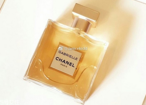 香奈兒嘉柏麗香水多少錢一瓶？女人最愛的香奈兒香水推薦