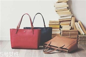 tory burch是奢侈品嗎？優(yōu)雅大氣的輕奢風(fēng)包包