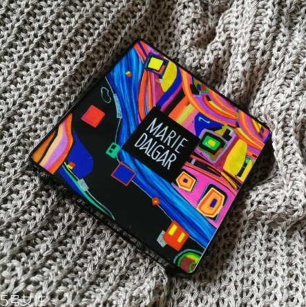 瑪麗黛佳多米諾眼影好用嗎？超美超好畫