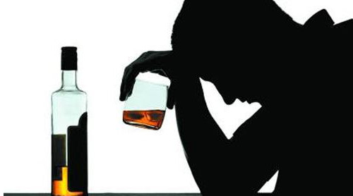 喝酒時(shí)不能吃什么？這四種食物千萬(wàn)別吃