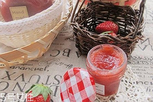 草莓和蝦能一起吃嗎？