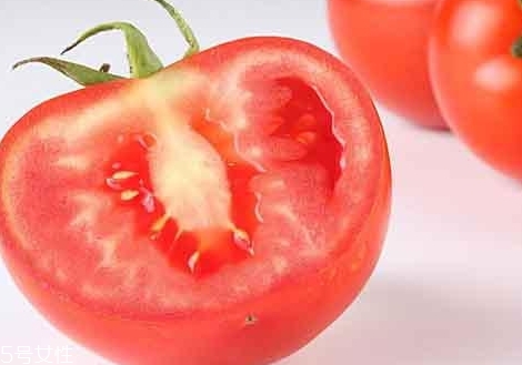 凍了的西紅柿能吃嗎？口感和營(yíng)養(yǎng)受到影響