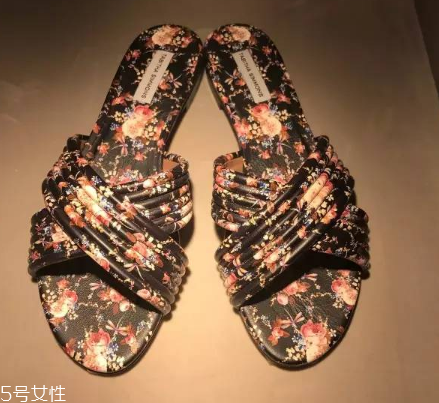 tabitha simmons鞋子多少錢？美到骨子里的高跟鞋