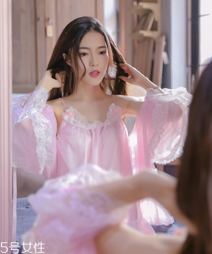 絲白祛斑軟膏口碑如何？絲白祛斑軟膏副作用小