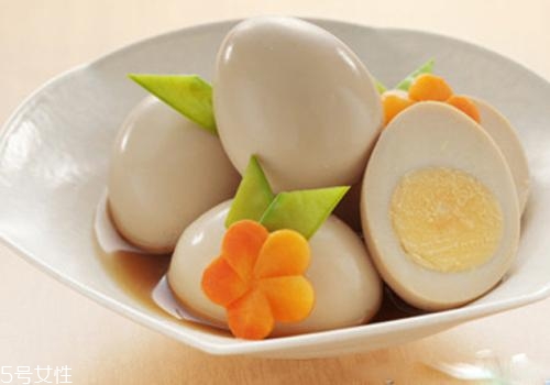 車?yán)遄涌梢院碗u蛋一起吃嗎？容易出現(xiàn)身體不適