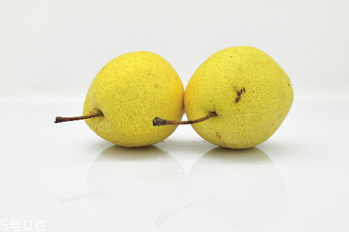 荸薺和梨子一起煮有什么好處？荸薺和梨子一起怎么煮？