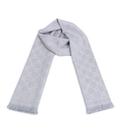 冬天戴什么圍巾好看？貌美又溫暖的圍巾大盤(pán)點(diǎn)