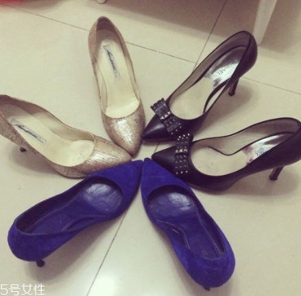 brian atwood鞋子多少錢？性感又可愛的百搭神器