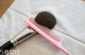 化妝刷怎么挑選？9種化妝刷全解析