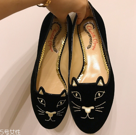 charlotte olympia貓咪鞋多少錢？平底鞋中的萌貨代表