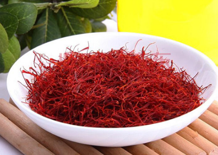 藏紅花泡腳有什么禁忌 藏紅花泡腳的常見副作用 藏紅花泡腳有什么禁忌 藏紅花泡腳的常見副作用