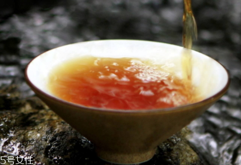 黃酒可以帶上高鐵嗎 高鐵攜帶物品規(guī)定 黃酒可以帶上高鐵嗎 高鐵攜帶物品規(guī)定