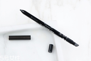 眼線筆可以當眉筆使用嗎？眼線筆不建議畫眉毛