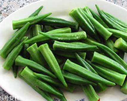 吃秋葵能喝酒嗎？炎夏秋葵忌和啤酒同食