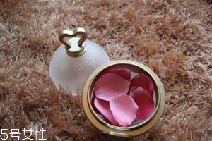 花瓣腮紅怎么做的？貌美又好用