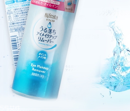 眼唇卸妝液和卸妝油哪個好？使用的區(qū)域不同