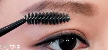 眉粉可以當鼻影用嗎？眉粉這樣畫鼻影