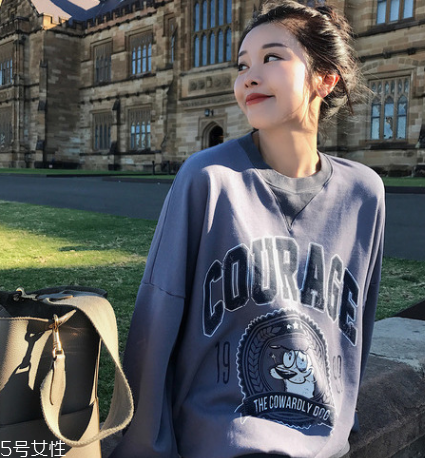 衛(wèi)衣可以單穿嗎？單穿一定要洗干凈