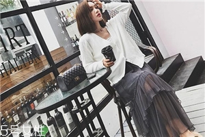 o型腿穿什么裙子好看？美美長(zhǎng)裙才撩人