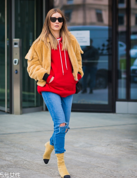 皮草搭配什么褲子好看？打造冬日新時尚