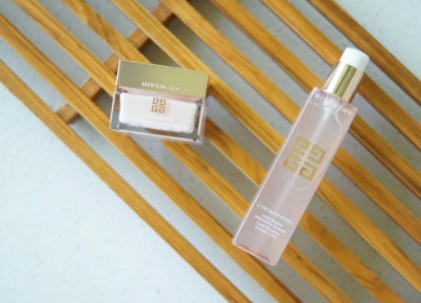 紀(jì)梵希時光無痕修護(hù)美容液怎么用？紀(jì)梵希的少女美容液